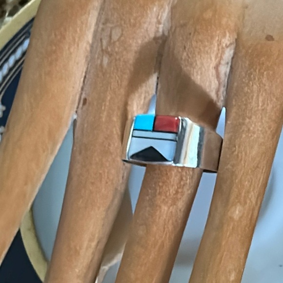 Vintage Navajo Sterling Silver Multi- Stone Inlay Ring Unisex